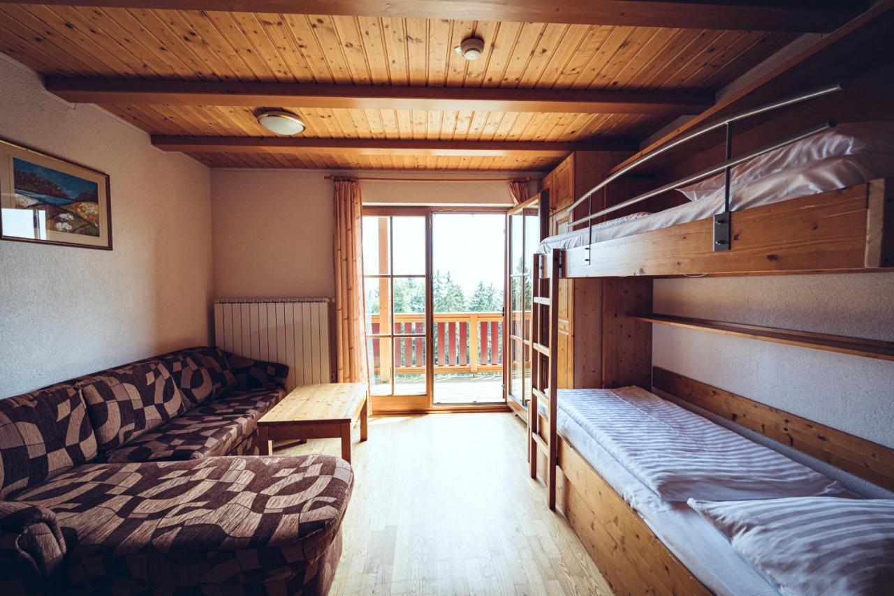 Pohorje Village Wellbeing Resort - Forest Apartments Videc Hočko Pohorje Zewnętrze zdjęcie